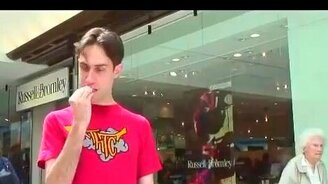 Безумный битбоксер - смотреть видео (1:37)