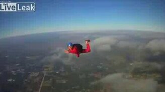 Парашютист на грани - смотреть видео (3:12)