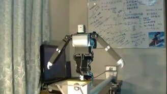 Какой умный робот - смотреть видео (1:54)