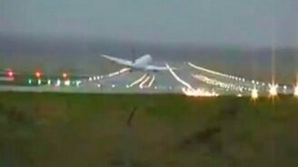 Посадка при боковом ветре - смотреть видео (1:06)