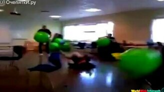 Подборка провалов с мячами - смотреть видео (1:29)