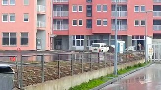 Гениальный рычажный механизм - смотреть видео (1:32)