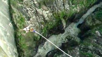 Вот это прыжок - смотреть видео (0:42)