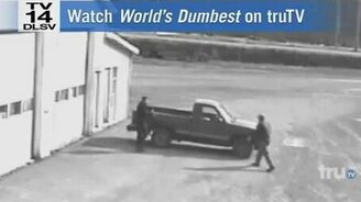 Неопытный грабитель автомобилей - смотреть видео (1:20)