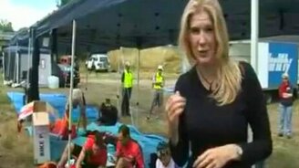 Проглотила муху - смотреть видео (0:27)