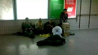 Позитивная уличная музыка - смотреть видео (3:07)