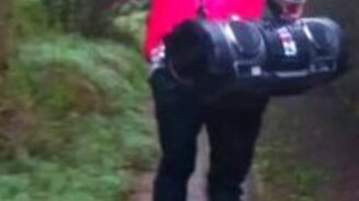 Собрался прокатиться на роликах - смотреть видео (0:11)