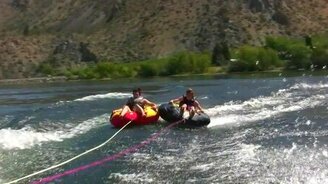 Смешной провал и редкая удача - смотреть видео (0:47)