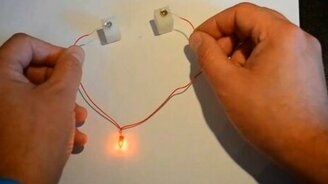 Делаем батарейки из сахара-рафинада - смотреть видео (2:51)