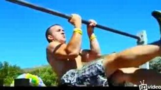 Крутые трюки на турнике - смотреть видео (3:53)