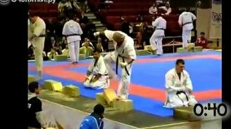 Несостоявшиеся каратисты - смотреть видео (1:04)