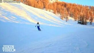 Лыжа поставила подножку - смотреть видео (0:26)