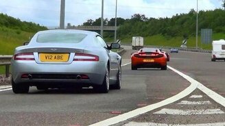 55 спортивных машин подряд - смотреть видео (2:09)