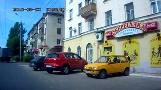 Ну кто так сможет? - смотреть видео (0:27)