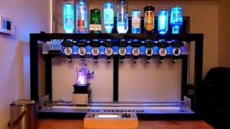 Аппарат-бармен - смотреть видео (0:47)