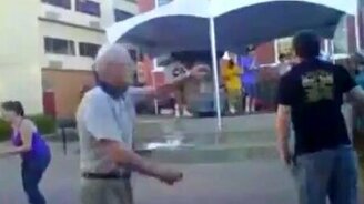 Энергичный старик - смотреть видео (0:33)