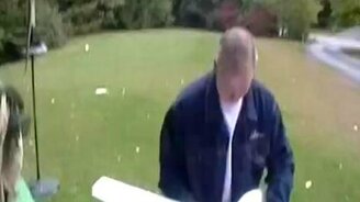 Самолёт сбил своего создателя - смотреть видео (1:55)