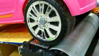 Проверка мощности игрушечного авто - смотреть видео (1:42)