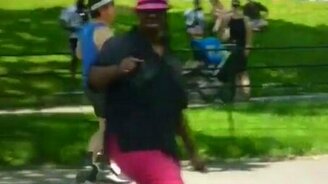 Пижон на роликах - смотреть видео (0:45)