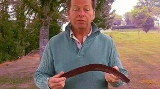 Как вернуть бумеранг - смотреть видео (0:59)