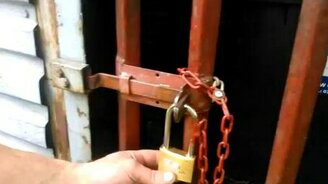 Ненадёжный замок однако! - смотреть видео (0:30)