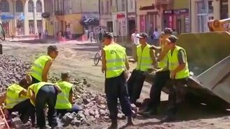 Слаженно работают! - смотреть видео (0:16)