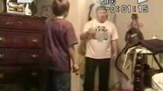 Учись танцевать, пока батька живой - смотреть видео (1:52)