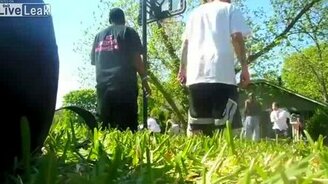 Чистоплюи-баскетболисты - смотреть видео (2:19)