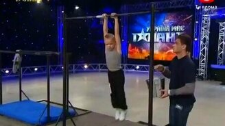 Семилетный атлет - смотреть видео (3:41)