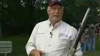 Очень мощное охотничье ружьё - смотреть видео (0:44)