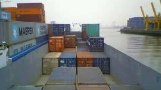 Путешествие торговой баржи - смотреть видео (5:31)