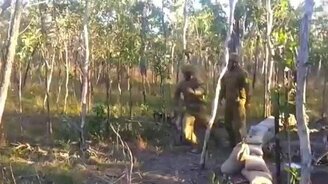 Самый подходящий для солдат отдых на природе - смотреть видео (0:17)