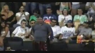 Болельщик-танцор - смотреть видео (5:08)