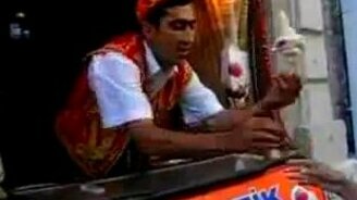 Весёлый мороженщик - смотреть видео (1:02)