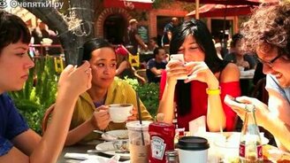 А у меня нет сотового - смотреть видео (2:04)