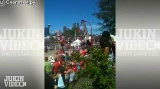 Человек вместо ядра из пушки - смотреть видео (0:45)