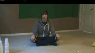 Игра с 600 стаканчиками - смотреть видео (1:28)