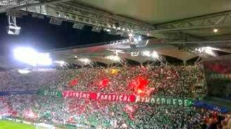 Ультра экстрим от футбольных фанатов - смотреть видео (0:59)