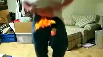 Эпичный горячий парнишка - смотреть видео (0:42)