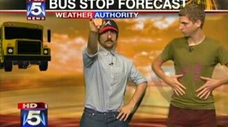 Сбил автобус - смотреть видео (0:28)