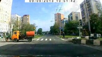 Водитель-молодец - смотреть видео (0:39)