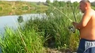 Отличный улов из канала - смотреть видео (2:01)