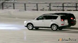 Автомобили как фигуристы - на льду - смотреть видео (2:08)