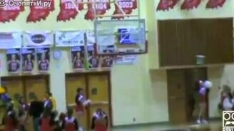 Неудачи и провалы в баскетболе - смотреть видео (3:45)