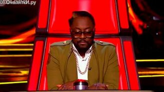 Сильный голос у невзрачного парня - смотреть видео (1:42)