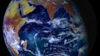 Земля из космоса - смотреть видео (1:40)