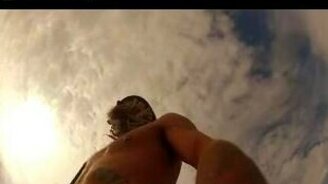 Прыжок в бетонную бездну - смотреть видео (0:34)