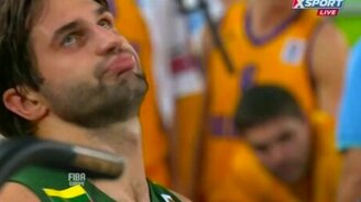 Человек-вертолёт - смотреть видео (0:06)