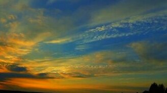 Красота осеннего заката - смотреть видео (0:36)