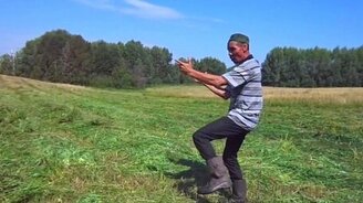 Позитивный деревенский танцор - смотреть видео (3:04)